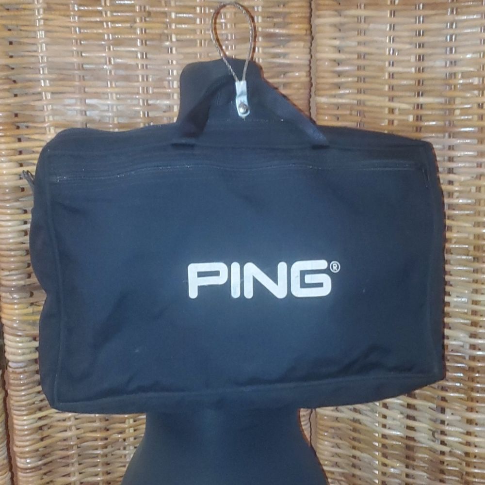 Ping Business Brief Bag